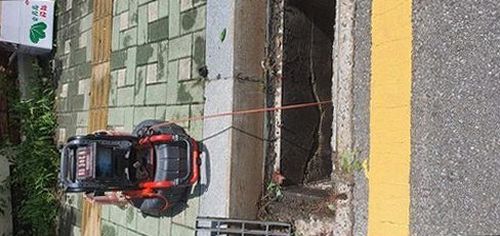 사당동 하수구막힘 배관 내부 오염과 연결부를 살피는 점검 과정